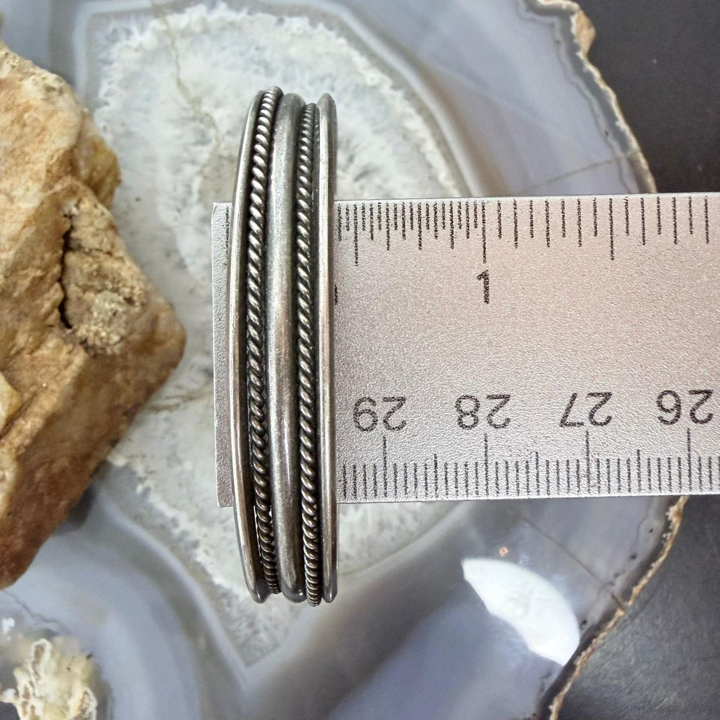 Tahe Vintage Native American Sterling Silver Stripes & Rope Bracelet For Women