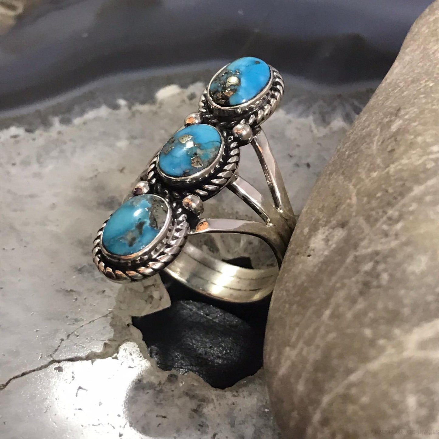 Native American Sterling Silver 3 Oval Matrixed Turquoise Ring Size 9.75 For Women