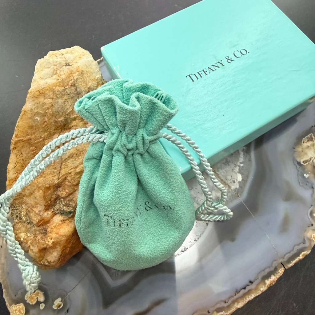 Tiffany & Co. Sterling Silver Link Chain Bracelet 6.75" with Heart For Women