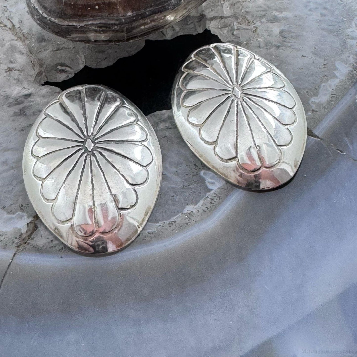 Native American Silver Stamped Flower Oval Post Earrings For Women