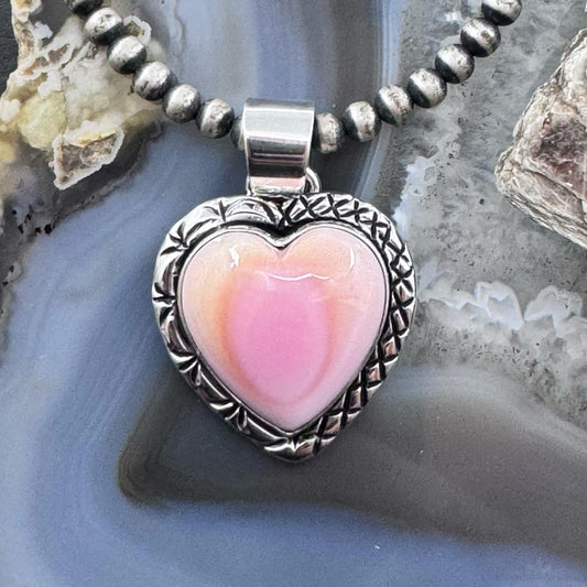 Native American Sterling Silver Pink Conch Heart Decorated Pendant For Women