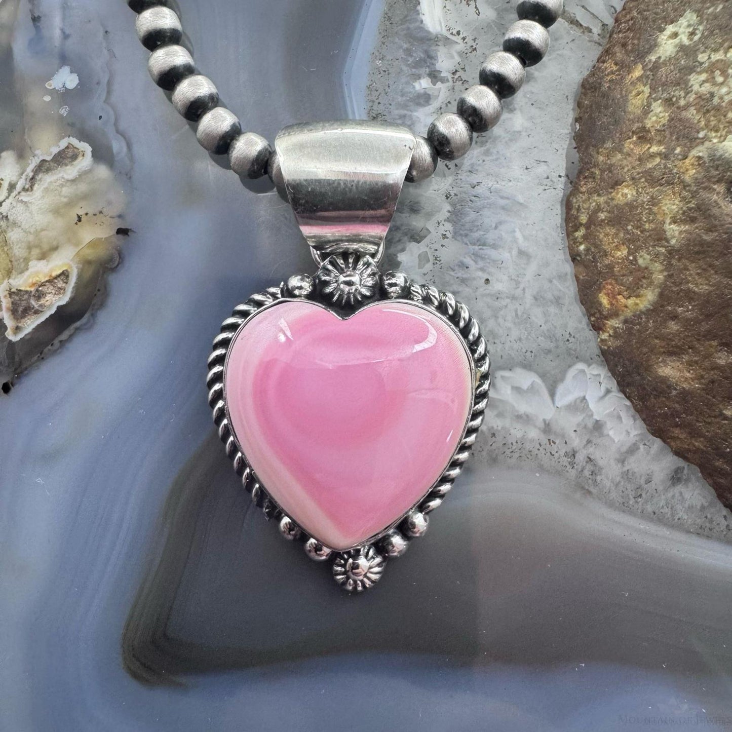 Robert Shakey Native American Sterling Silver Pink Conch Decorated Heart Pendant For Women