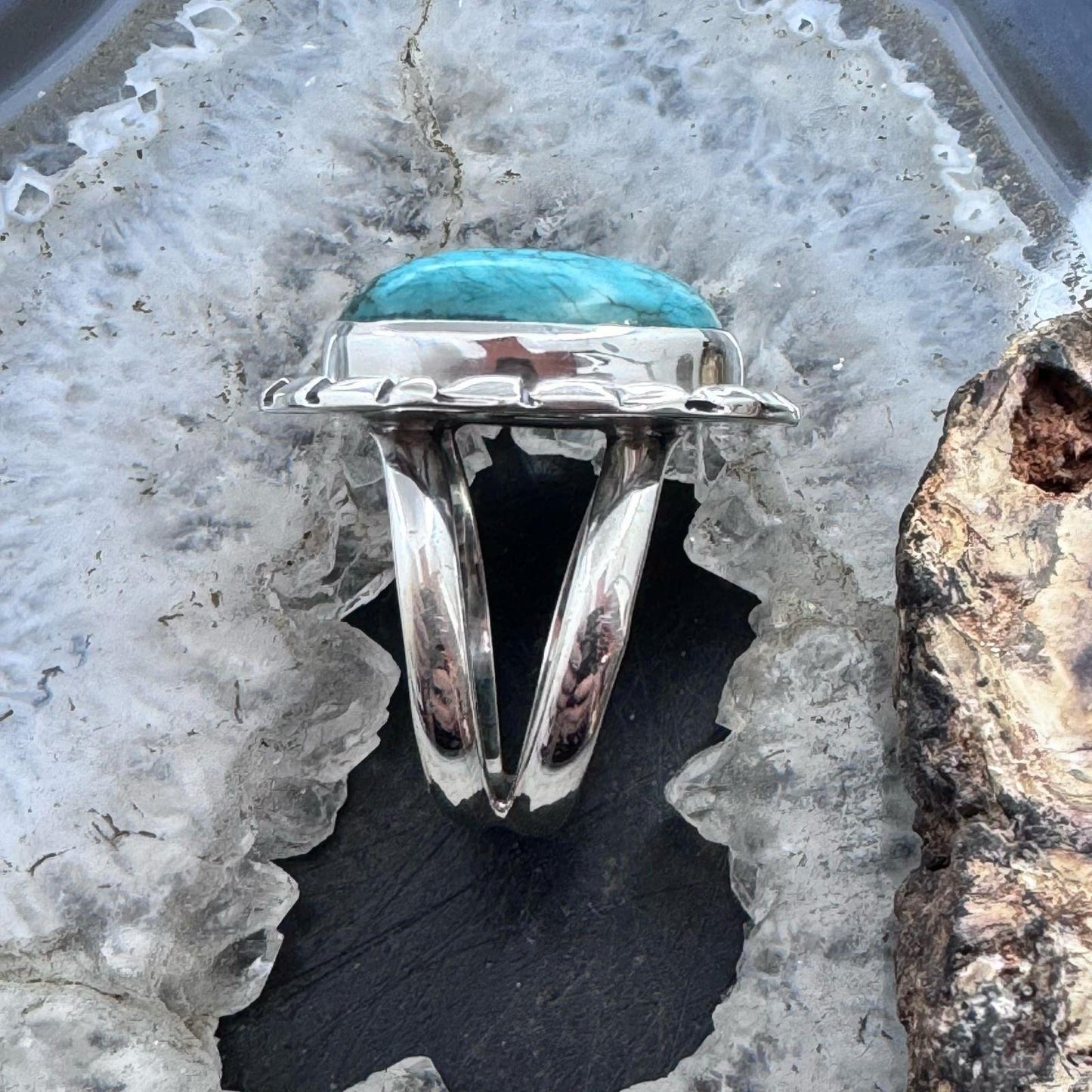 Sterling Silver Southwestern Style Oval Tibetan Turquoise Ring Size 8.75 For Women