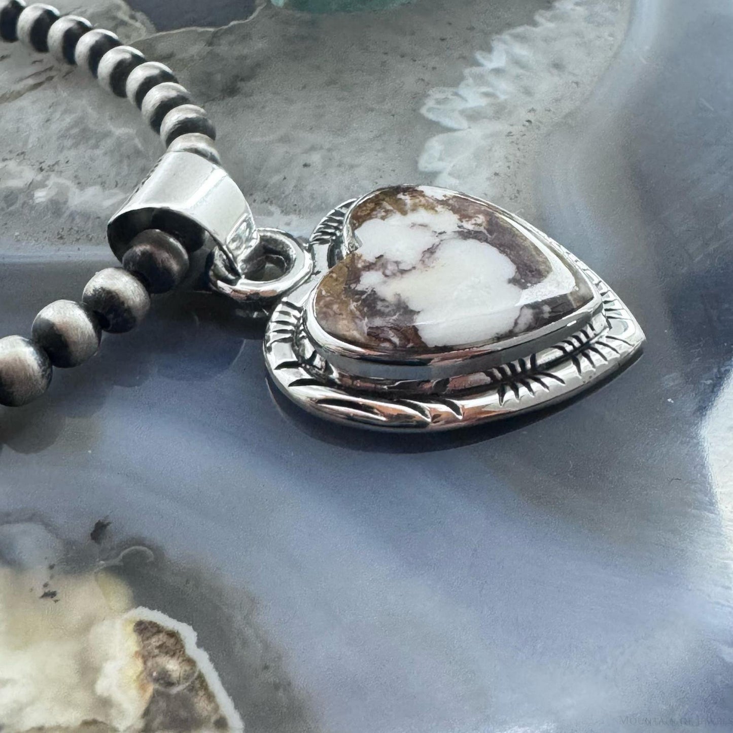 Native American Sterling Silver Wild Horse Decorated Heart Pendant For Women
