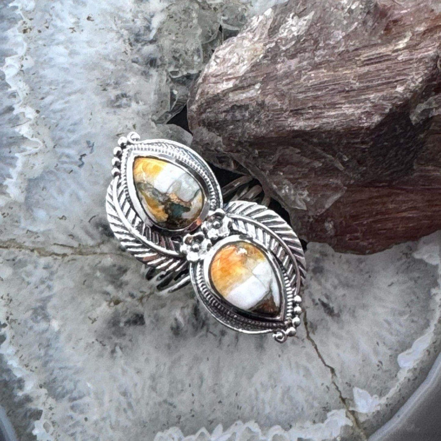 Sterling Silver Southwestern Style 2 Spiny Oyster Ring Size 10 For Women