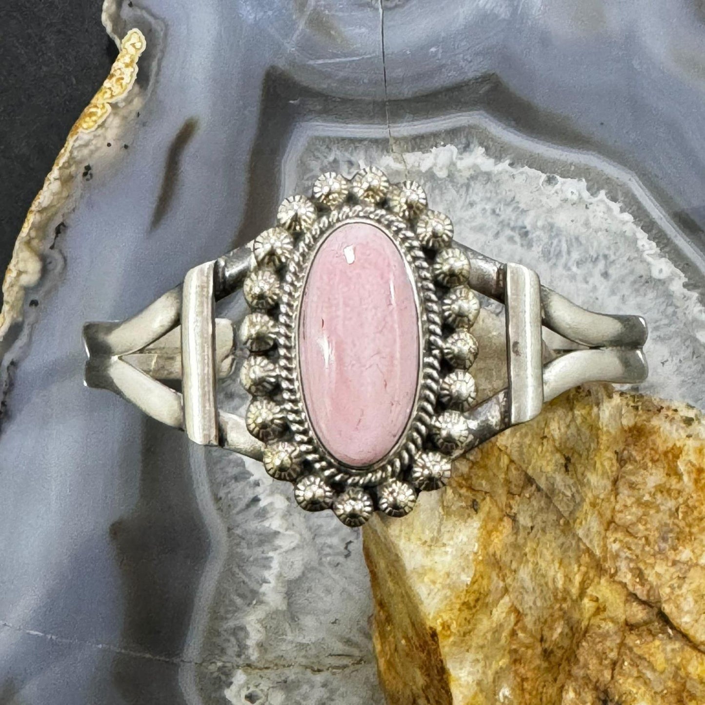 Native American Sterling Silver Elongated Oval Pink Conch Shell Bracelet For Women