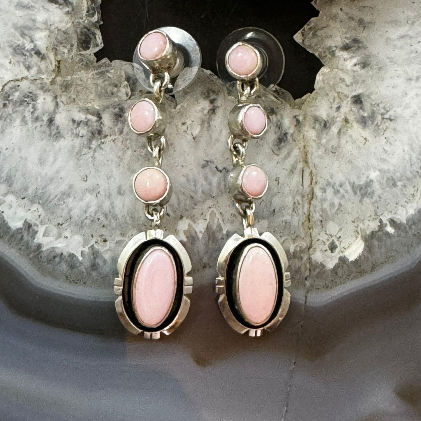 Native American Sterling Silver 4 Pink Conch Shell Dangle Earrings For Women