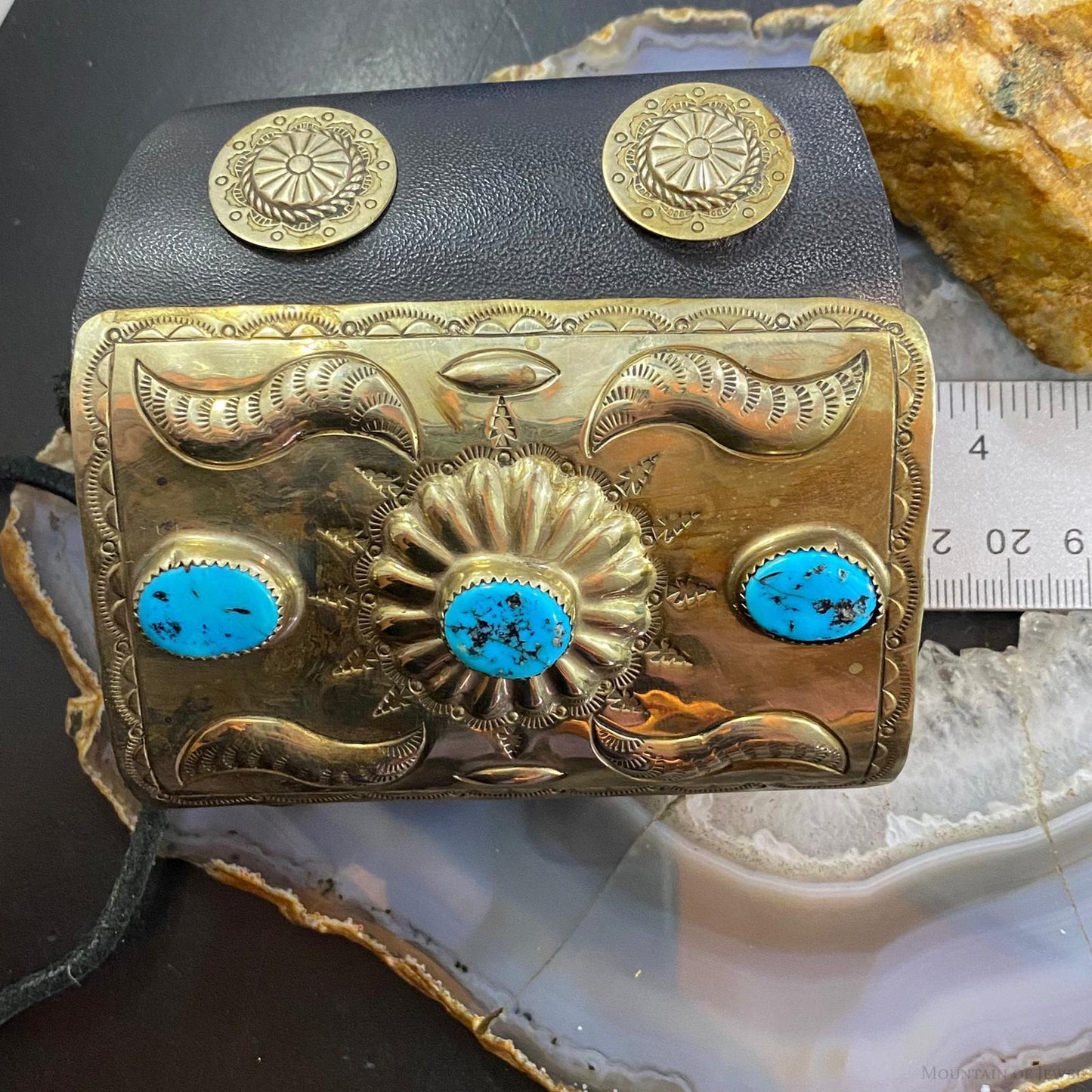 Vintage Native American Silver, Leather & 3 Kingman Turquoise Ketoh Bow Guard