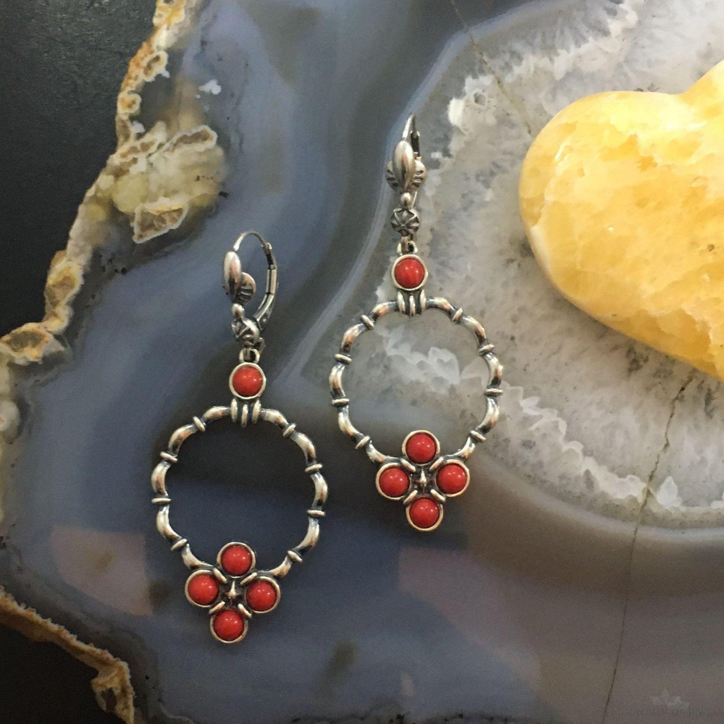 Carolyn Pollack Southwestern Style Sterling Silver 5 Red Jasper Decorated Hoop Dangle Earrings For Women