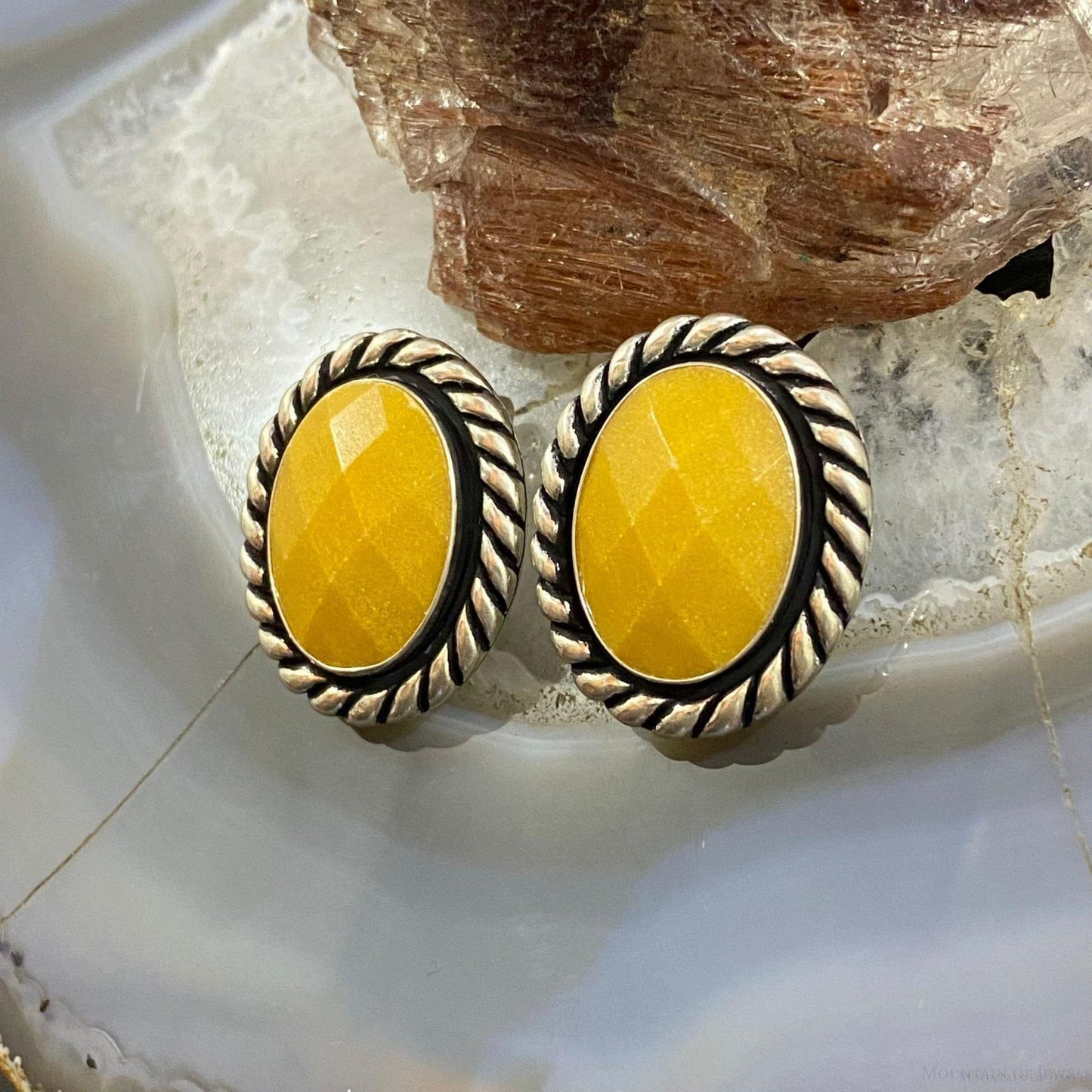 Carolyn Pollack Sterling Silver Oval Yellow Jasper and Quartz Doublet Clip-On Earrings For Women