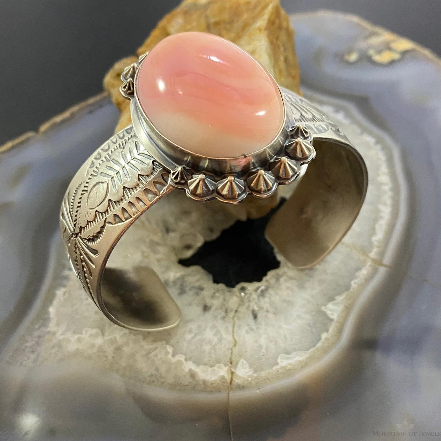 Boyd J. Ashley Native American Sterling Silver Oval Pink Conch Shell Stamped Bracelet For Women #2