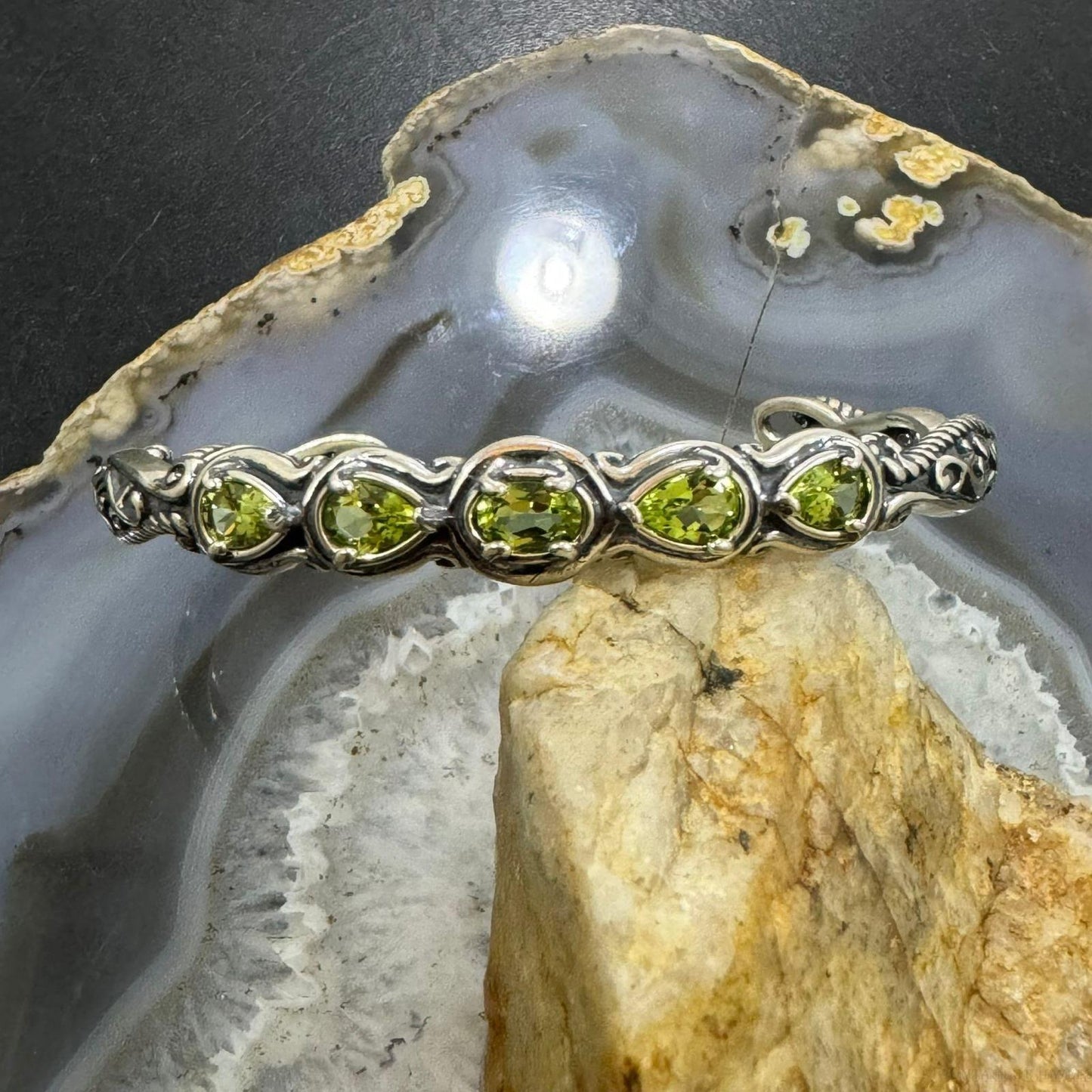 Carolyn Pollack Sterling Silver 5 Faceted Peridot Decorated Bracelet For Women