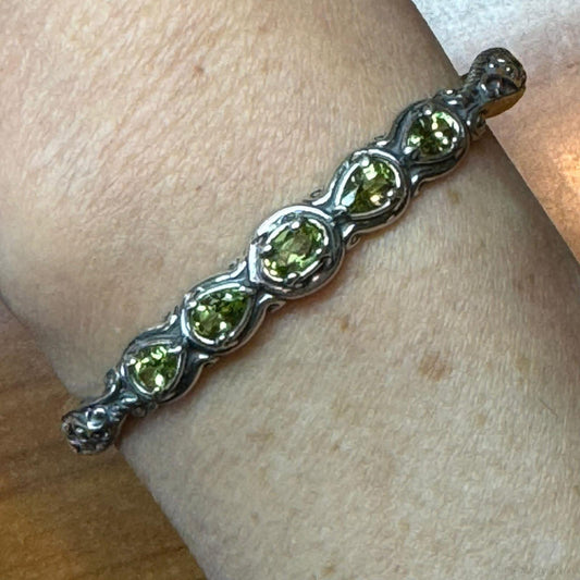Carolyn Pollack Sterling Silver 5 Faceted Peridot Decorated Bracelet For Women