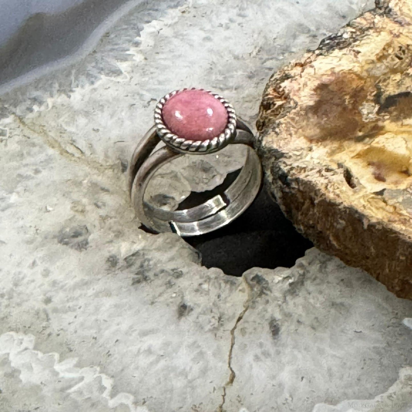 Carolyn Pollack Southwestern Style Sterling Silver Oval Rhodonite Ring Size 6 For Women