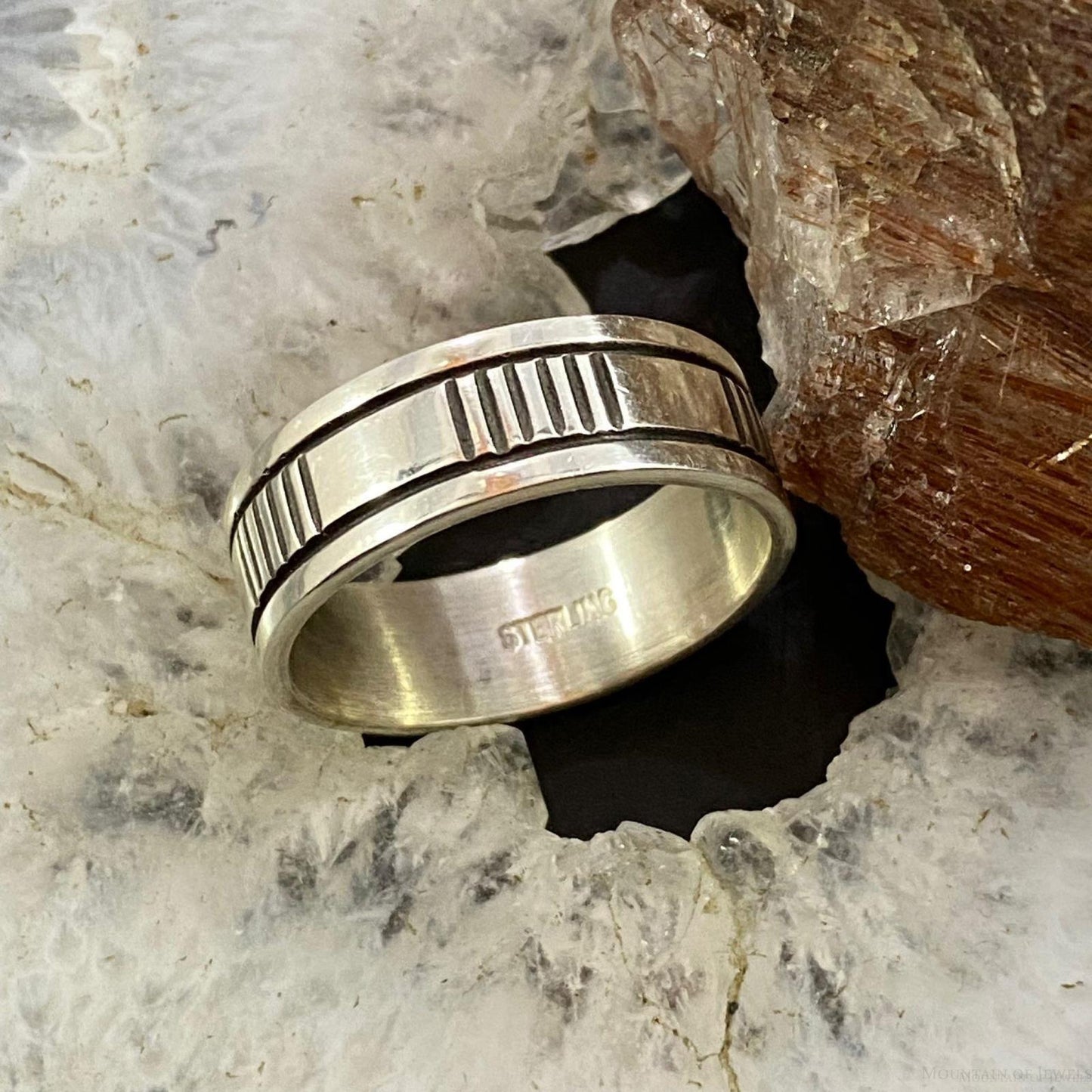 Signed Native American Sterling Silver Engraved Vertical Ring Size 11.5 For Men