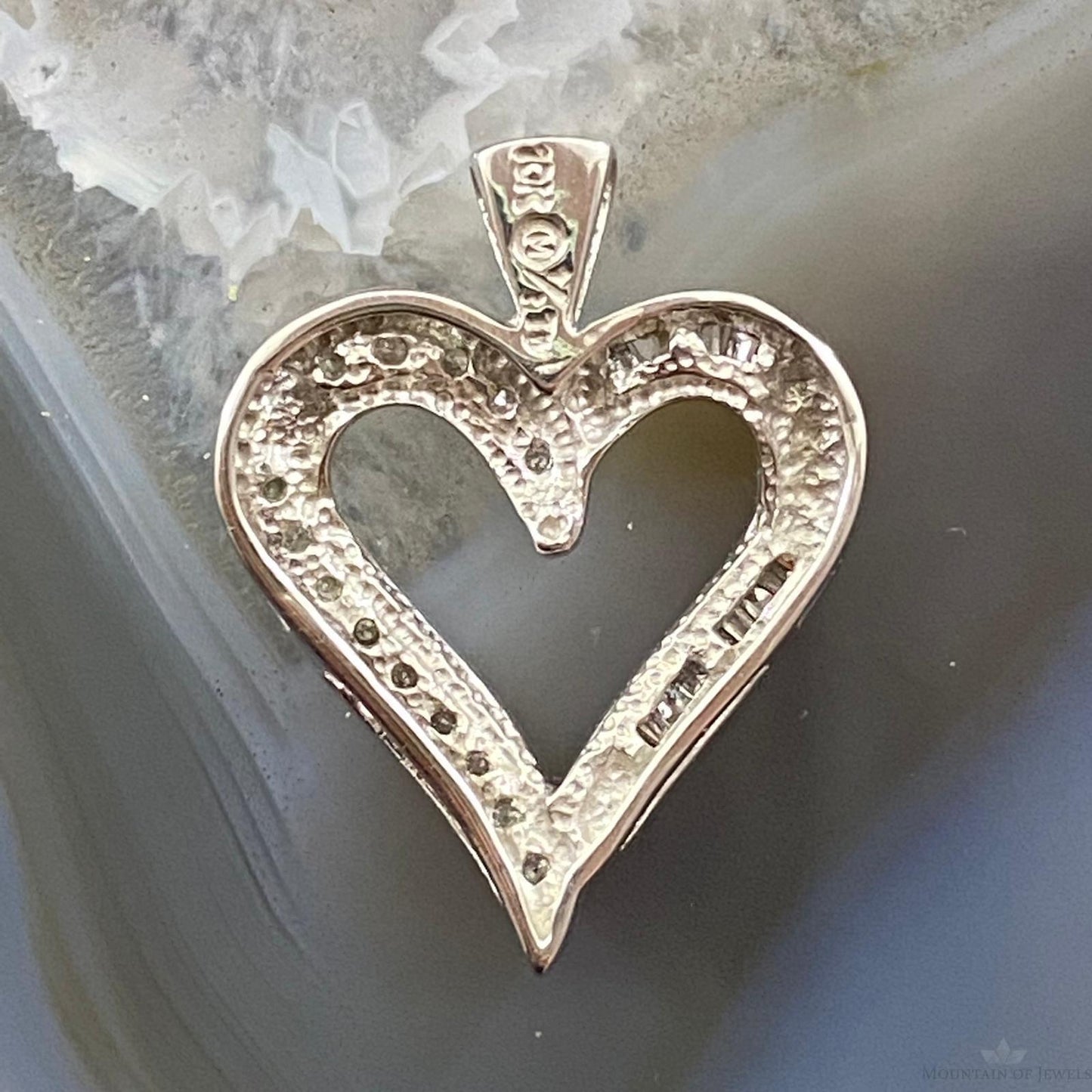 10K White Gold Heart Shape Diamonds Pendant For Women