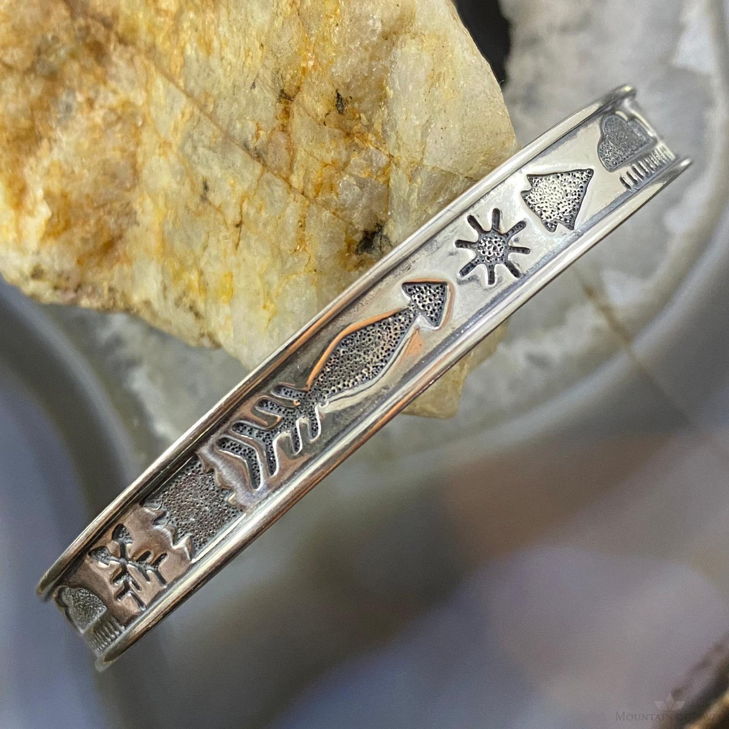 Carolyn Pollack Vintage Southwestern Style Sterling Silver Petroglyph Decorated Bracelet For Women