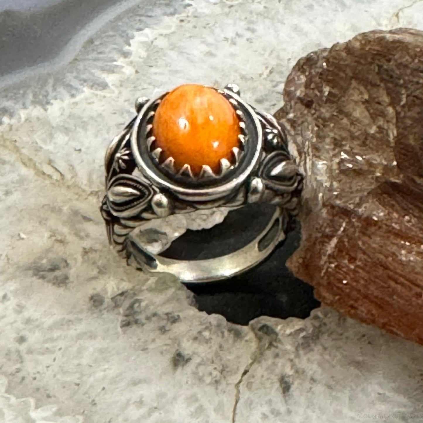 Carolyn Pollack Sterling Silver Oval Orange Spiny Oyster Decorated Dome Ring For Women