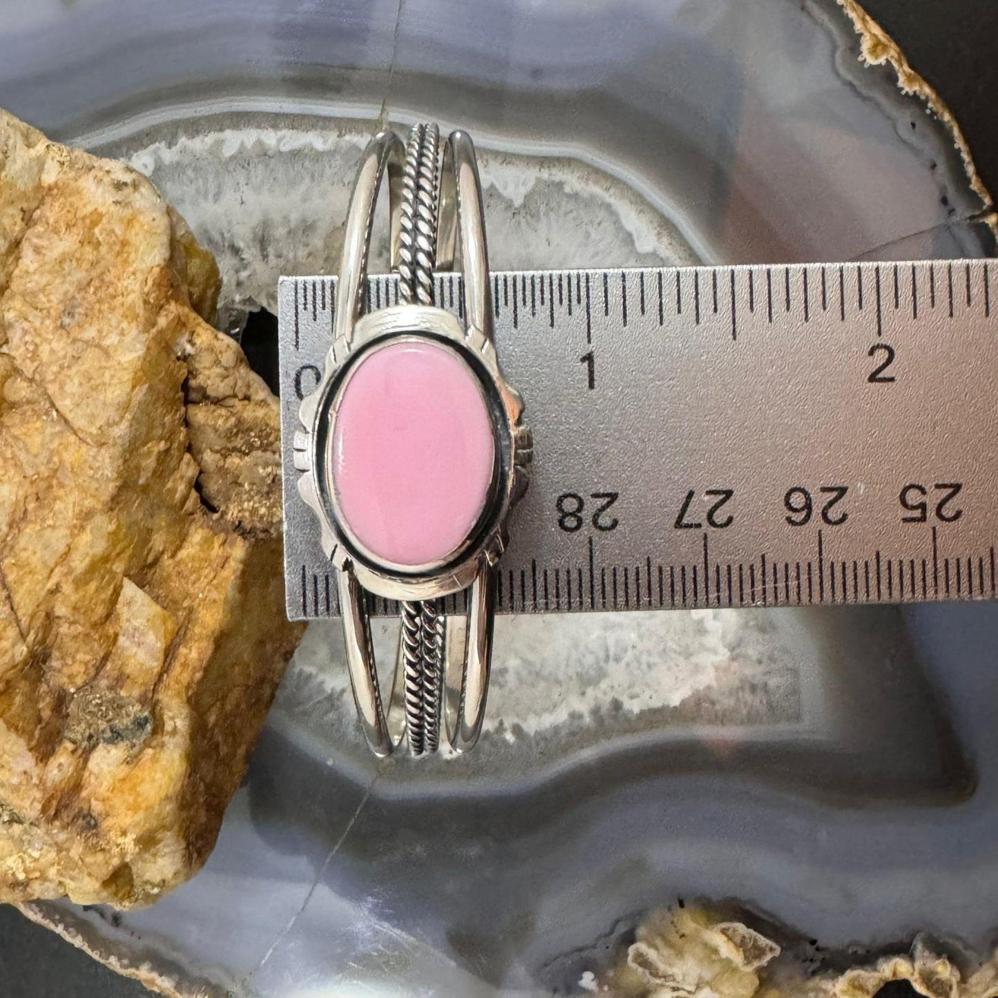 Native American Sterling Oval Pink Conch Shell Split Shank Bracelet For Women