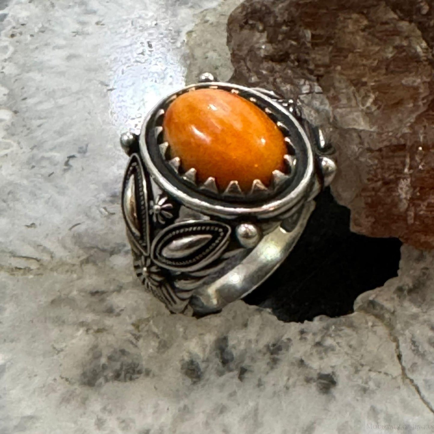 Carolyn Pollack Sterling Silver Oval Orange Spiny Oyster Decorated Dome Ring For Women