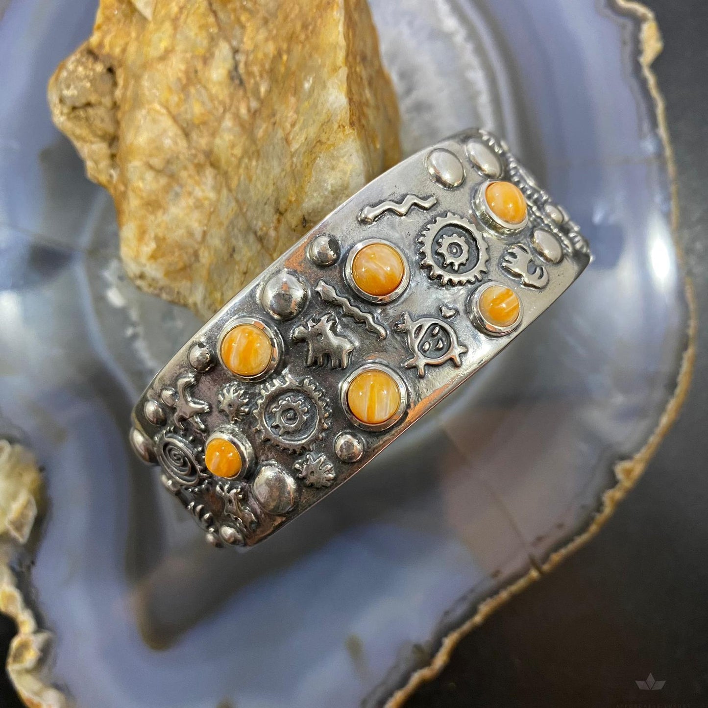 Carolyn Pollack Sterling 6 Orange Spiny Oyster Petroglyph Bracelet For Women