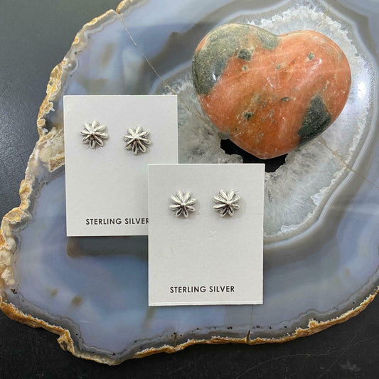 Sterling Silver Floral Stud Earrings For Women (1 Pair) - Mountain Of Jewels