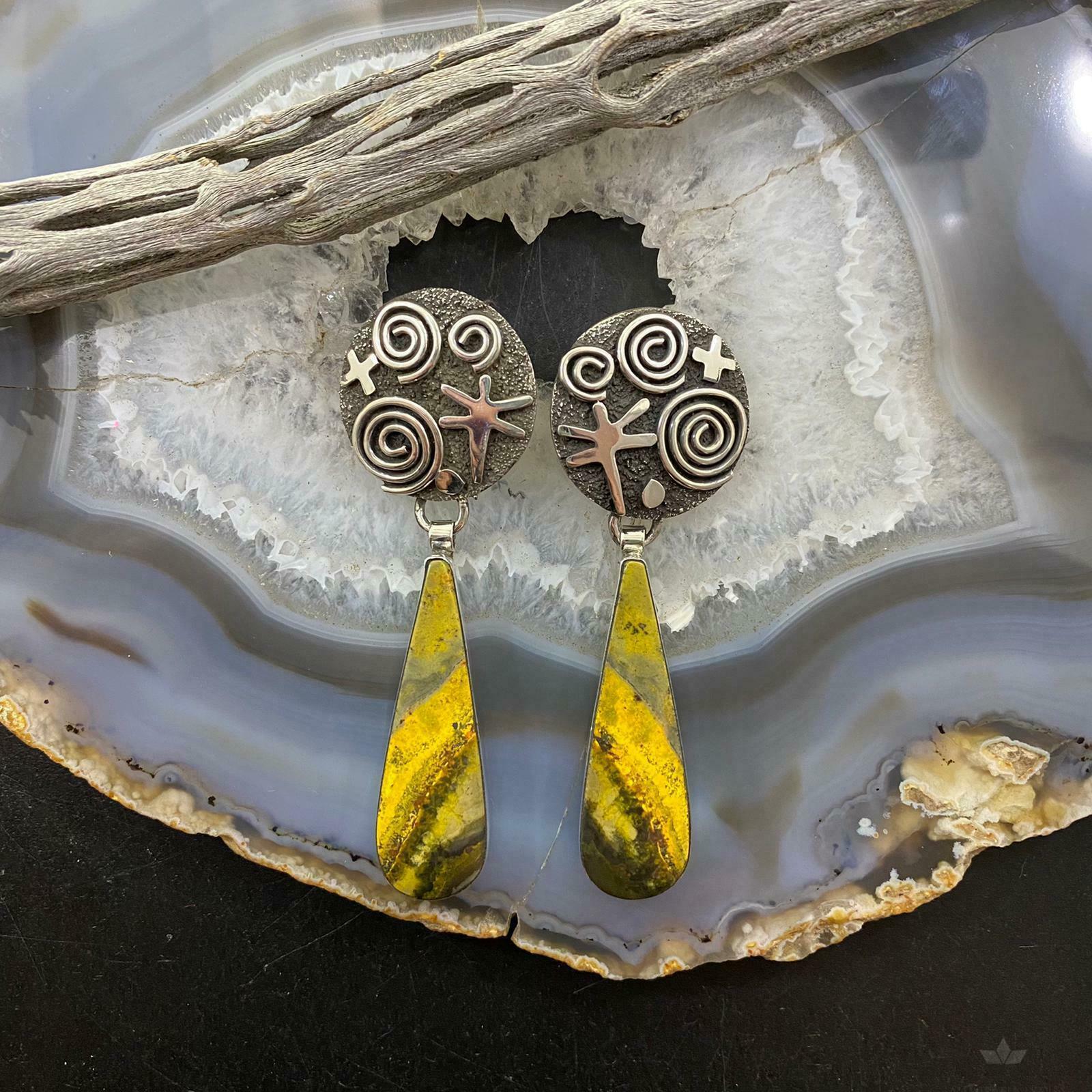 Alex Sanchez Sterling Silver Bumblebee Jasper Petroglyph Drop Earrings For Women - Mountain Of Jewels